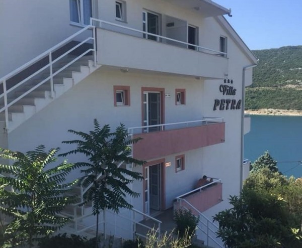 Hotel Villa Petra
